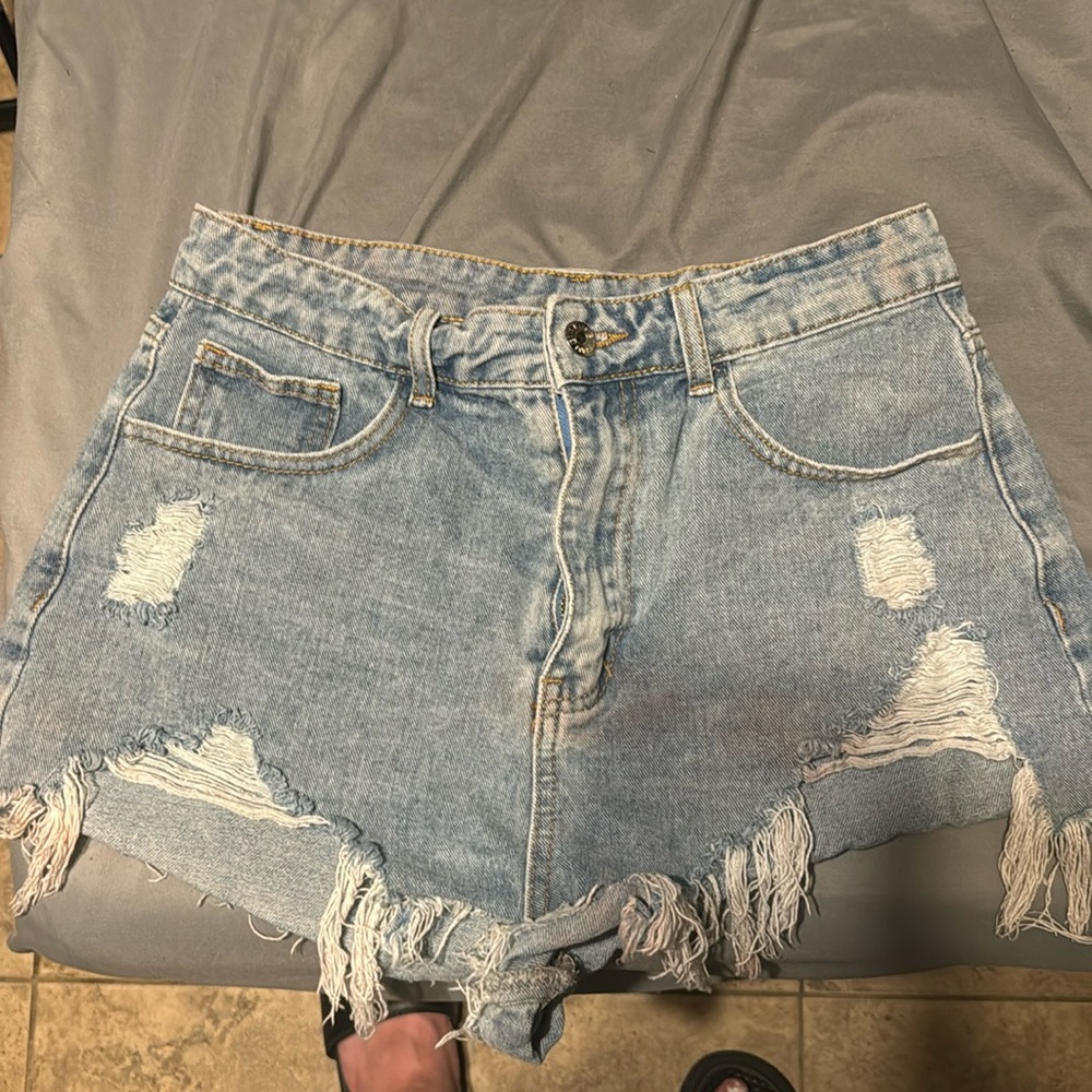 Shein size 6 Jean shorts